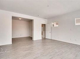3 Beds 2 Baths in Las Vegas, NV (Photo 11 of 12)