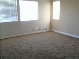 7 Beds 3.5 Baths in Las Vegas, NV (Photo 11 of 11)