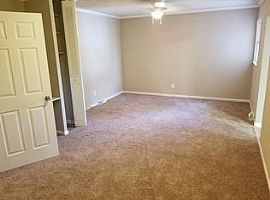  1165 Briarwood Dr, Lexington, Ky 40511 4 Beds 2.5 Baths 3,000  in Lexington, KY (Photo 3 of 5)