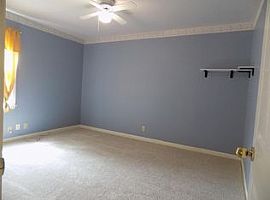  2908 Taxim Ct, Lexington, Ky 40503 3 Beds 2 Baths 1,230 Sqft in Lexington, KY (Photo 3 of 4)