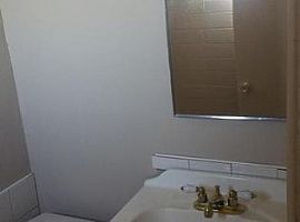 1332 E La Salle St, Phoenix, Az 85040 in Phoenix, AZ (Photo 11 of 12)