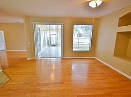 Gorgeous 4 Beds 2 Baths 1,829 Sqft Home in Plant City, FL (Photo 4 of 6)