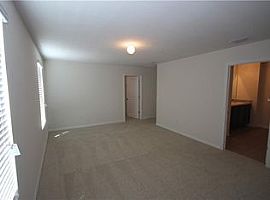 Gorgeous 5 Beds 3 Baths 2,140 Sqft Home in Plant City, FL (Photo 7 of 11)