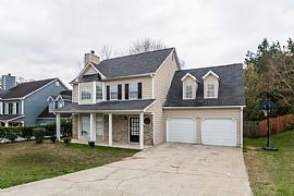 An You Picture Yourself in This Home? in Atlanta, GA (Photo 3 of 12)