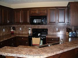 18 Hillside Dr, Phenix City, Al 36870 Contact/me 4063445061 in Phenix City, AL (Photo 2 of 9)