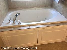 18 Hillside Dr, Phenix City, Al 36870 Contact/me 4063445061 in Phenix City, AL (Photo 7 of 9)