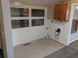 1600 Iris St in Lakewood, CO (Photo 6 of 12)