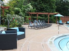 2 Francis Way, Bloomfield, Ct  in Bloomfield, CT (Photo 5 of 6)