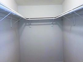 5330 W Saint Moritz Ln, Glendale, Az 85306 in Glendale, AZ (Photo 4 of 10)