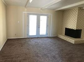 4016 S Grandview Ave, Tempe, Az 85282 in Tempe, AZ (Photo 3 of 8)