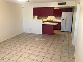 4806 S La Rosa Dr, Tempe, Az 85282 in Tempe, AZ (Photo 3 of 8)