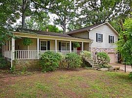 1210 Morrow Dr Se, Huntsville, Al 35803 in Huntsville, AL