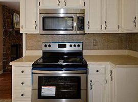 1210 Morrow Dr Se, Huntsville, Al 35803 in Huntsville, AL (Photo 11 of 12)