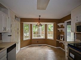 1210 Morrow Dr Se, Huntsville, Al 35803 in Huntsville, AL (Photo 7 of 12)