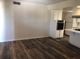 4016 S Grandview Ave, Tempe, Az 85282 in Tempe, AZ (Photo 3 of 10)