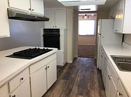 4016 S Grandview Ave, Tempe, Az 85282 in Tempe, AZ (Photo 4 of 10)