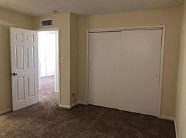 4016 S Grandview Ave, Tempe, Az 85282 in Tempe, AZ (Photo 5 of 10)