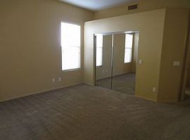 3850 W Park View Ln, Glendale, Az 85310 in Glendale, AZ (Photo 6 of 11)