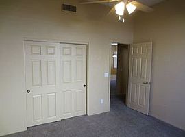 3850 W Park View Ln, Glendale, Az 85310 in Glendale, AZ (Photo 7 of 11)