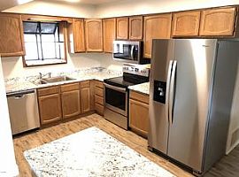 7042 N 11th Pl, Phoenix, Az 85020 in Phoenix, AZ (Photo 5 of 8)