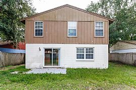 One Time Movein  Home Pay and Move In in Tampa, FL (Photo 5 of 5)