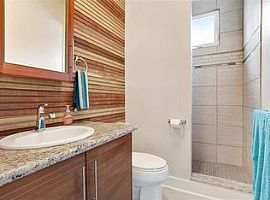 Classic Nola Livin in New Orleans, LA (Photo 4 of 9)