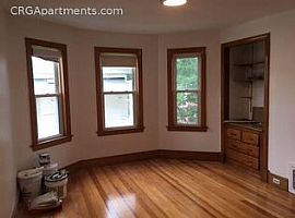 3 Beds 1 Bath in Boston, MA (Photo 3 of 3)
