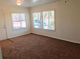 4866 E Service Rd, Ceres, Ca 95307 2 Beds 1 Bath 1,020 Sqft in Ceres, CA (Photo 4 of 6)