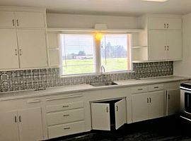 4866 E Service Rd, Ceres, Ca 95307 2 Beds 1 Bath 1,020 Sqft in Ceres, CA (Photo 5 of 6)