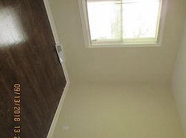 15607 E 35th St S, Independence, Mo 64055 3 Beds 1 Bath -- Sqft in Independence, MO (Photo 2 of 8)