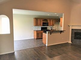 9013 N 156th East Ave, Owasso, Ok 74055 3 Beds 2 Baths 1,547 Sq in Owasso, OK (Photo 2 of 10)