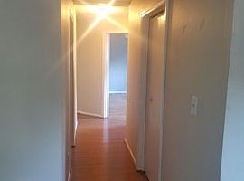 1327 S Pennsylvania Ave, Springfield, Mo 65807 3 Beds 2 Baths 1 in Springfield, MO (Photo 4 of 8)