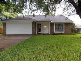 2315 Cunningham Dr, Pearland, Tx 77581 3 Beds 2 Baths 1,696 Sqf in Pearland, TX