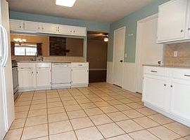 2315 Cunningham Dr, Pearland, Tx 77581 3 Beds 2 Baths 1,696 Sqf in Pearland, TX (Photo 7 of 11)