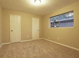 11315 Sagehaven Dr, Houston, Tx 77089 3 Beds 2 Baths 1,600 Sqft in Houston, TX (Photo 6 of 12)