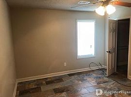 3205 Turtle Creek Rd, Jonesboro, Ar 72404 3 Beds 2 Baths 1,208  in Jonesboro, AR (Photo 4 of 6)