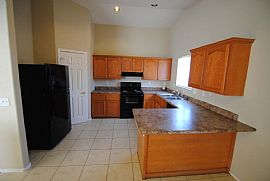 2431 W Devonshire Ave,Phoenix, Az 85015 Contact/me 4063445061 in Phoenix, AZ (Photo 7 of 11)