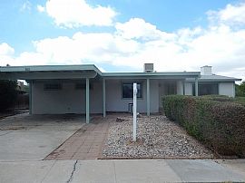 421 N Banff Ave,Tucson,Az85748 Contact/me 4063445061 in Tucson, AZ