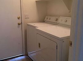 351 N Newport St, Chandler, Az 85225 in Chandler, AZ (Photo 4 of 8)