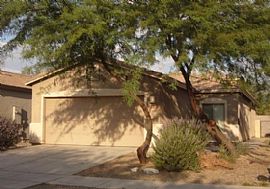 1105 S Floral Ridge Way, Tucson, Az 85710 in Tucson, AZ