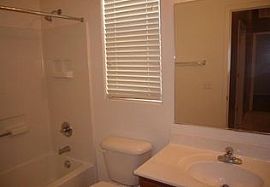 1105 S Floral Ridge Way, Tucson, Az 85710 in Tucson, AZ (Photo 8 of 9)