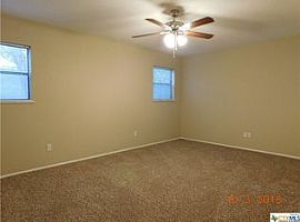 590 Gruene Rd, New Braunfels, Tx in New Braunfels, TX (Photo 7 of 12)