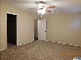 590 Gruene Rd, New Braunfels, Tx in New Braunfels, TX (Photo 8 of 12)