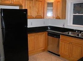 Perfect Lakeview Location  in New Orleans, LA (Photo 5 of 7)