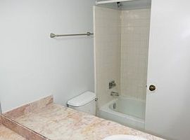 2 Beds 2.5 Baths in Avondale Estates, GA (Photo 4 of 5)