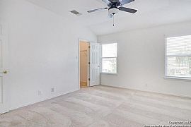 Charming 3 Bedroom Home $800/mo and $800 Deposit in San Antonio, TX (Photo 4 of 4)