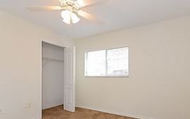 403 Country Vineyard Dr, Valrico, Fl 33594 in Valrico, FL (Photo 5 of 6)