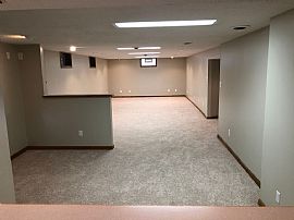 Charming 3 Bedroom Home $800/mo and $800 Deposit in Gahanna, OH (Photo 3 of 6)