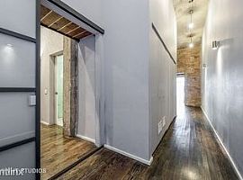 110 N Peoria St Chicago, Il in Chicago, IL (Photo 2 of 5)