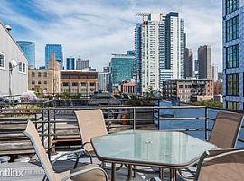 110 N Peoria St Chicago, Il in Chicago, IL (Photo 4 of 5)